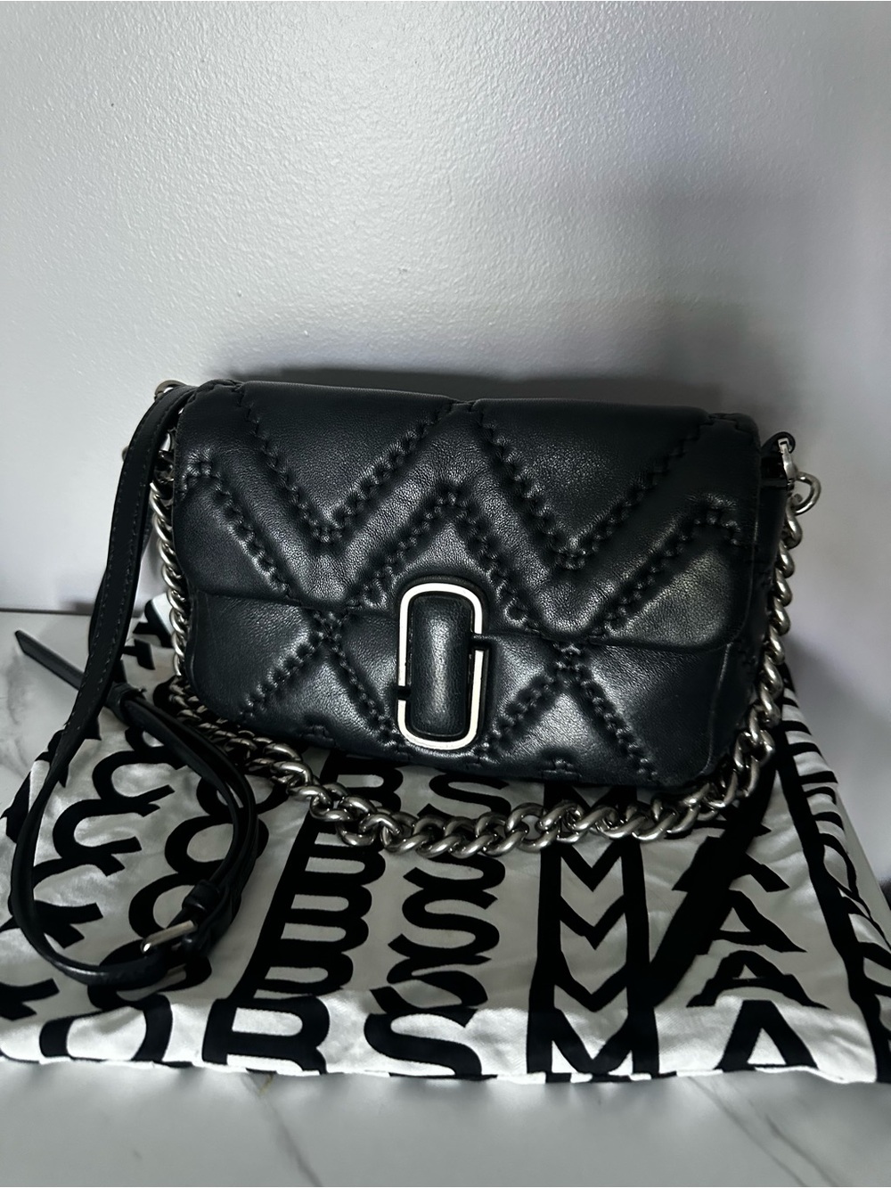 Marc Jacobs The Shoulder bag MEDIUM leather